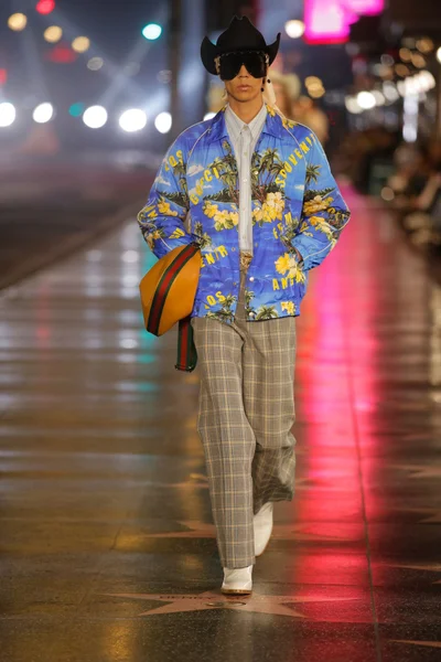 Look 55